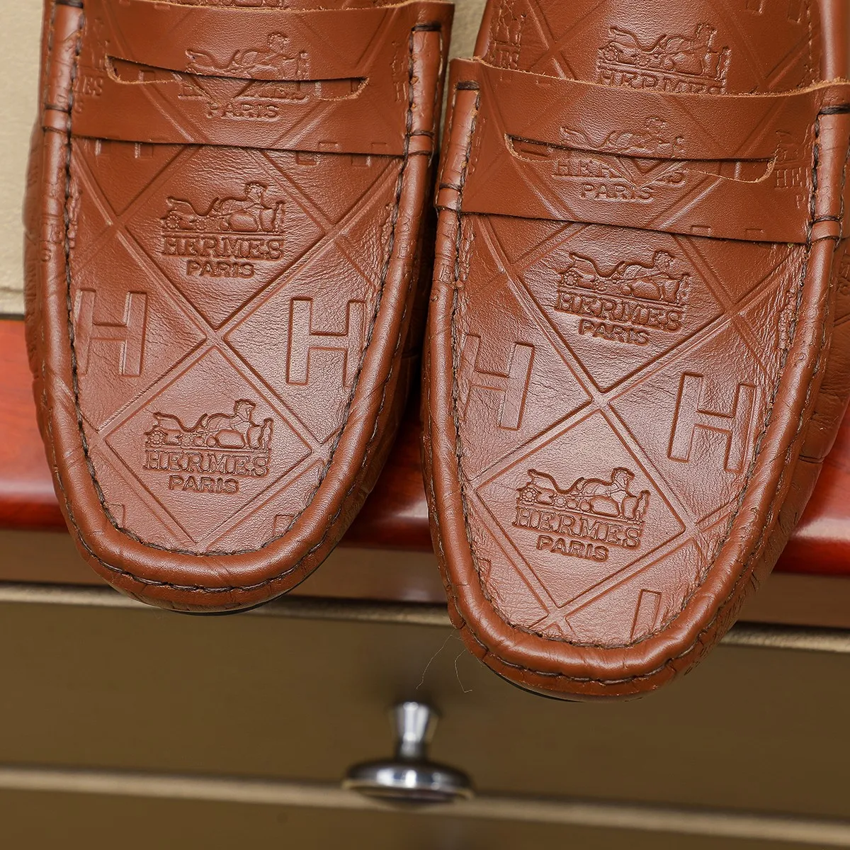 Men's shoes 💰380 🕷🕷【HERMES】The same style as Hermès counters🇨🇳Classic slip-on shoes 1:1 mold opening💯Original quality🍓Using imported first-layer cowhide🍅Pigskin lining🌶🌶Super high-end men's leather shoes🇨🇳Solid and stable Very special🍇color, optional! Code number 38-45……